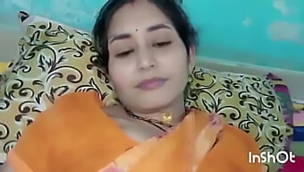 Prima Întâlnire Sexuală A Lalitei Bhabhi Cu Iubitul Ei Într-Un Videoclip Xxx Indian