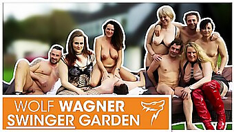 Deutsche Milfs Und Omas Haben Eine Wilde Swingerparty Mit Unbekannten Männern